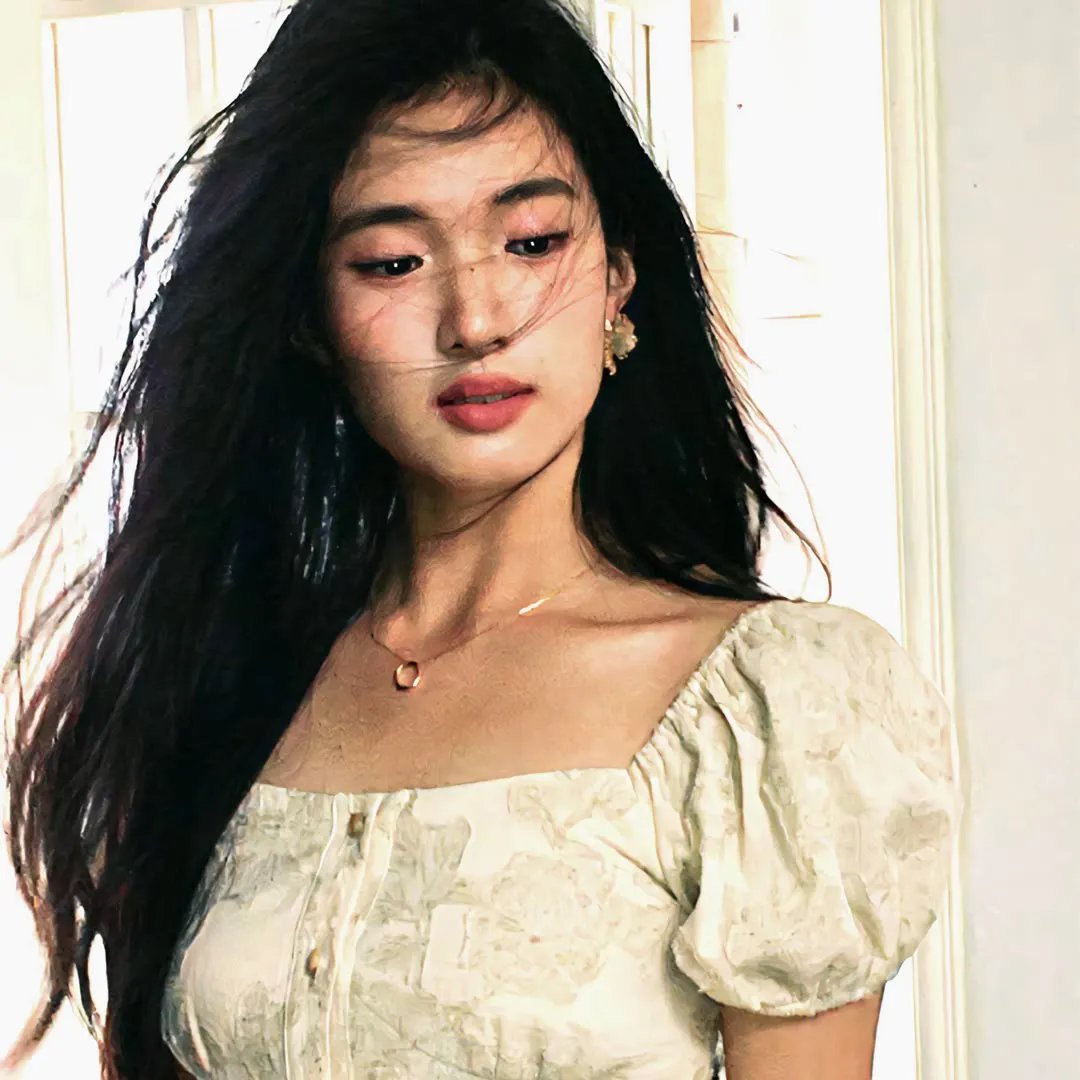 不认识的女友