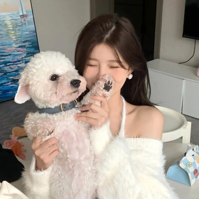 下午一点的她